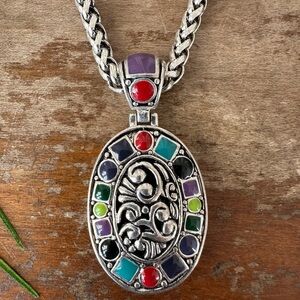 Multicolor Pendant Necklace